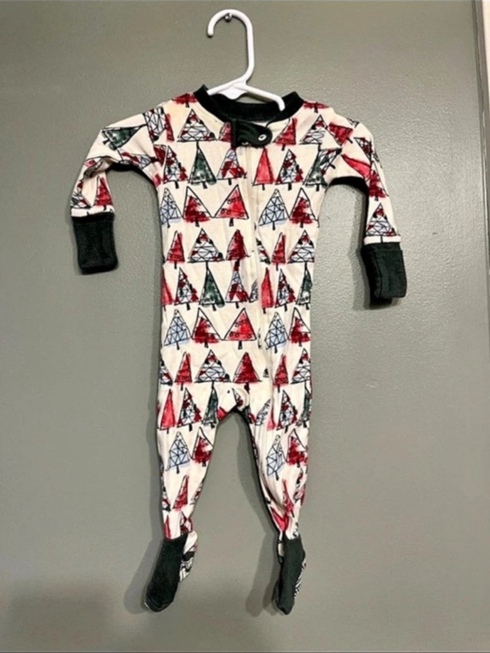 Kids Red & Green Tree Print One-Piece Pajamas
